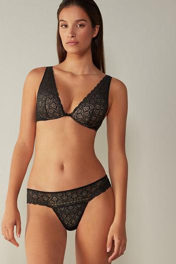 Intimssimi Elena Balconette Bra in Pitsi Mustat | USIIZ61071