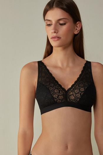 Intimssimi Lara Triangle Bra in Pitsi Mustat | TUSPQ80476