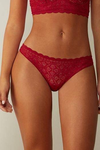 Intimssimi Pitsi and Microfiber Brazilian Punainen | QUSUV75208